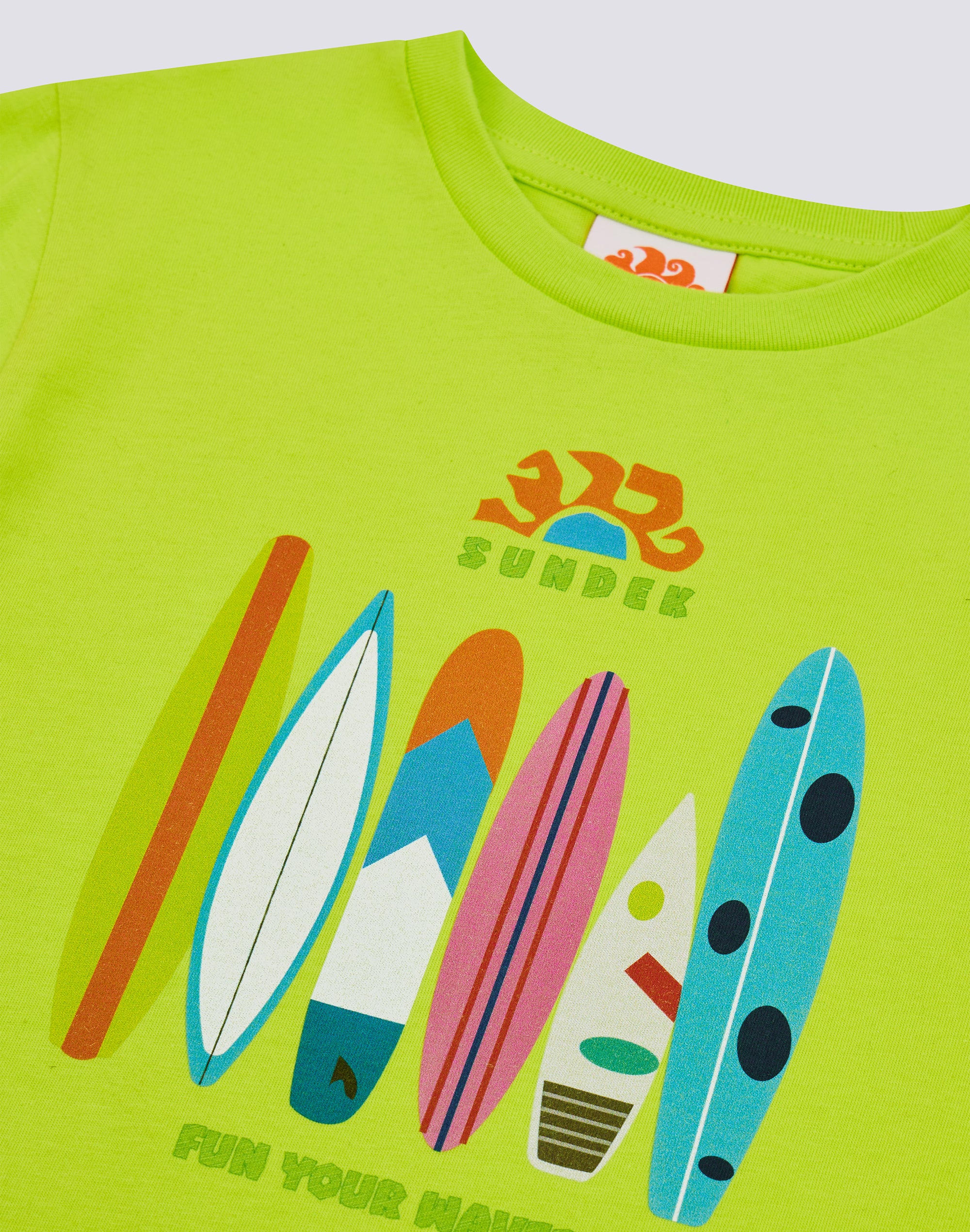 CHILDREN'S SHORT-SLEEVED T-SHIRT WITH RAINBOW SURFBOARD PRINT - Image 3