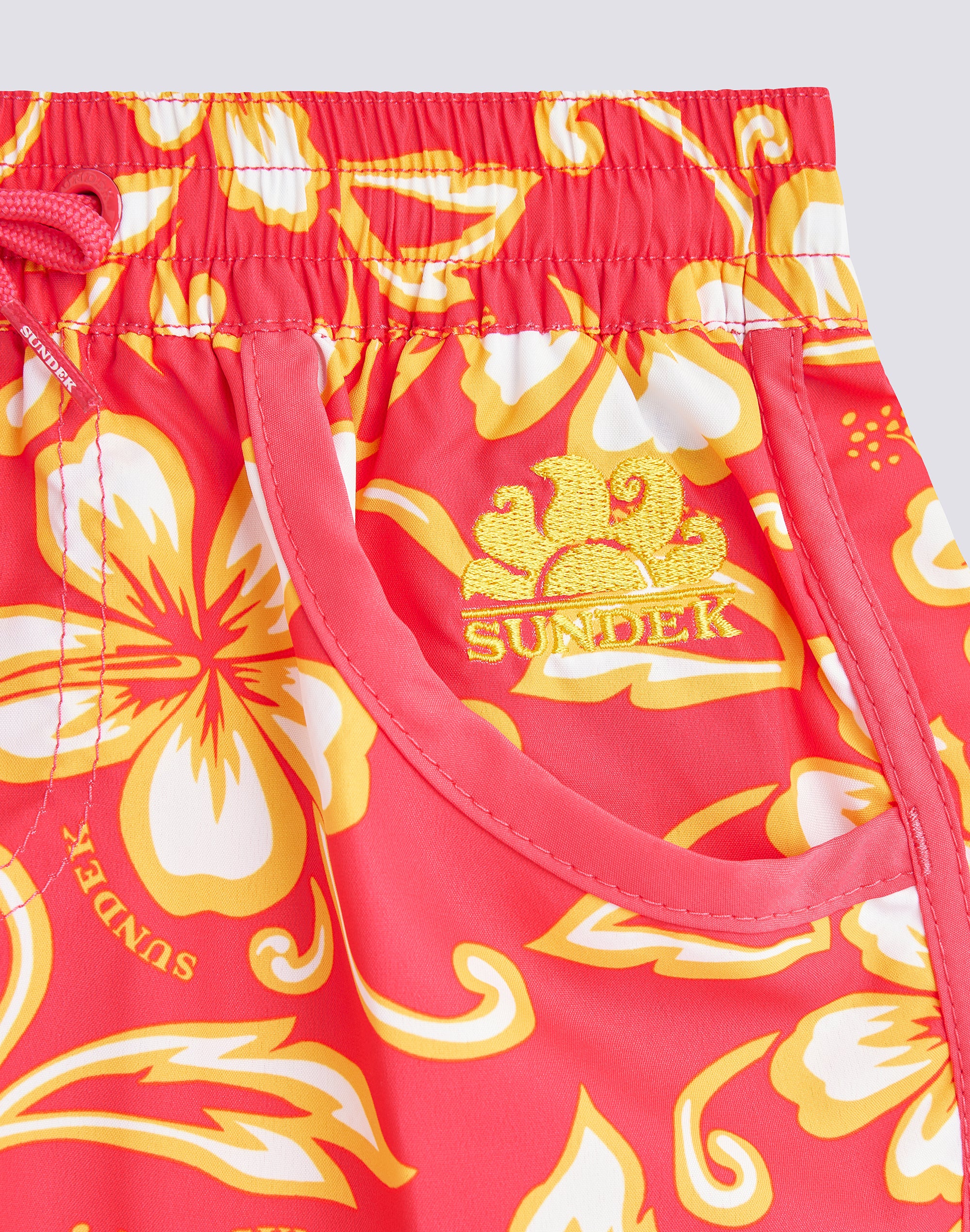 MARGATE SHORT SWIMSHORTS WITH HIBISCUS PRINT - Image 3