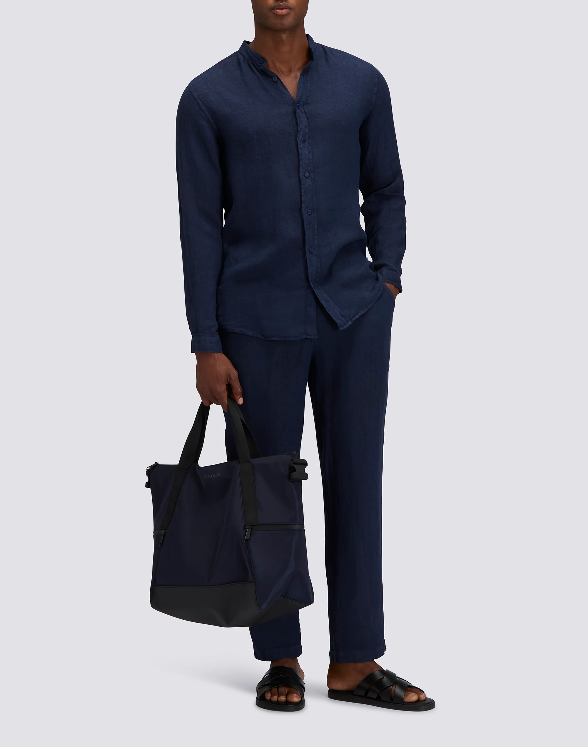 MEN'S MANDARIN SHIRT IN GARMENT-DYED LINEN - Image 3