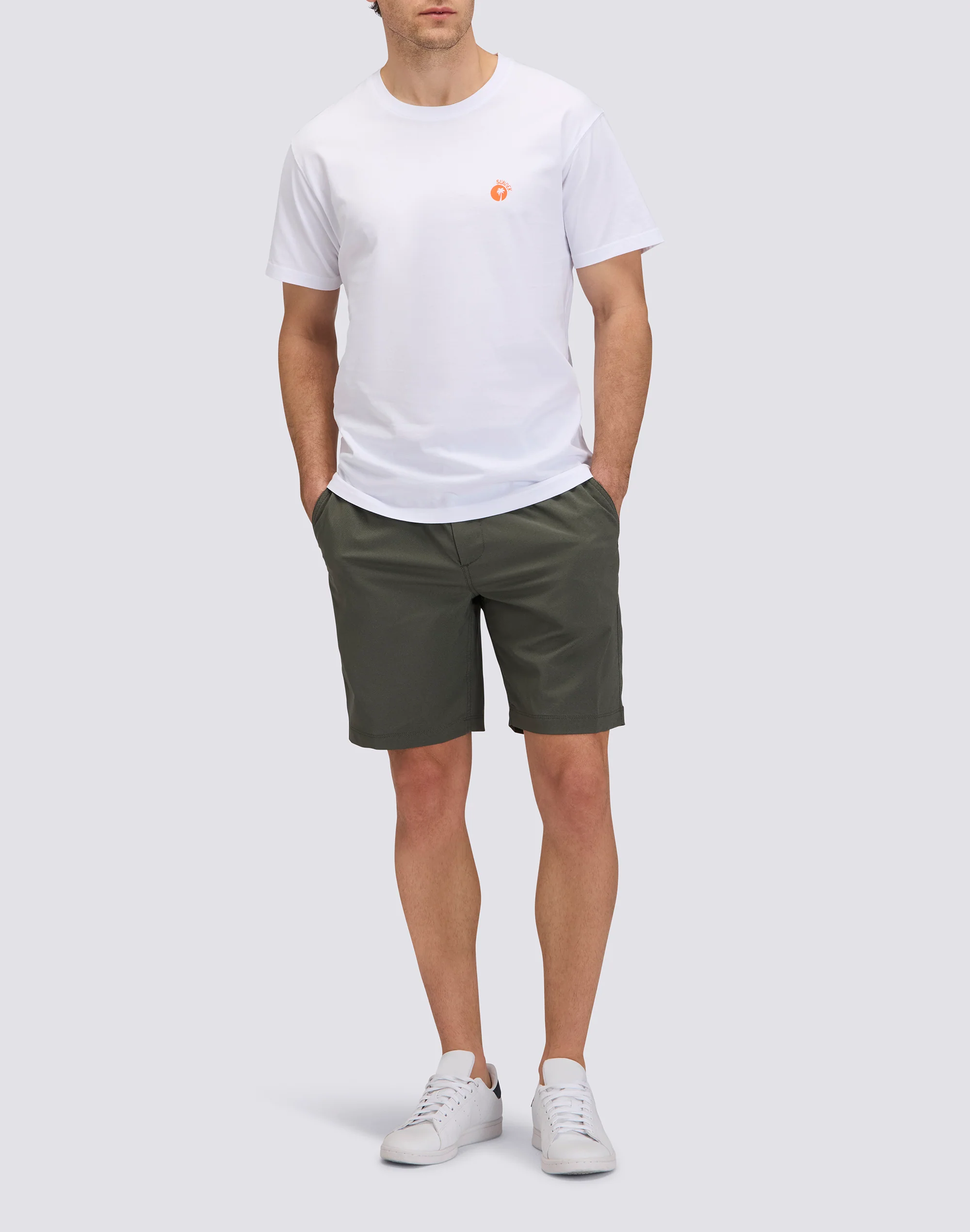 CARGO SHORTS IN QUICK DRY FABRIC - Image 3