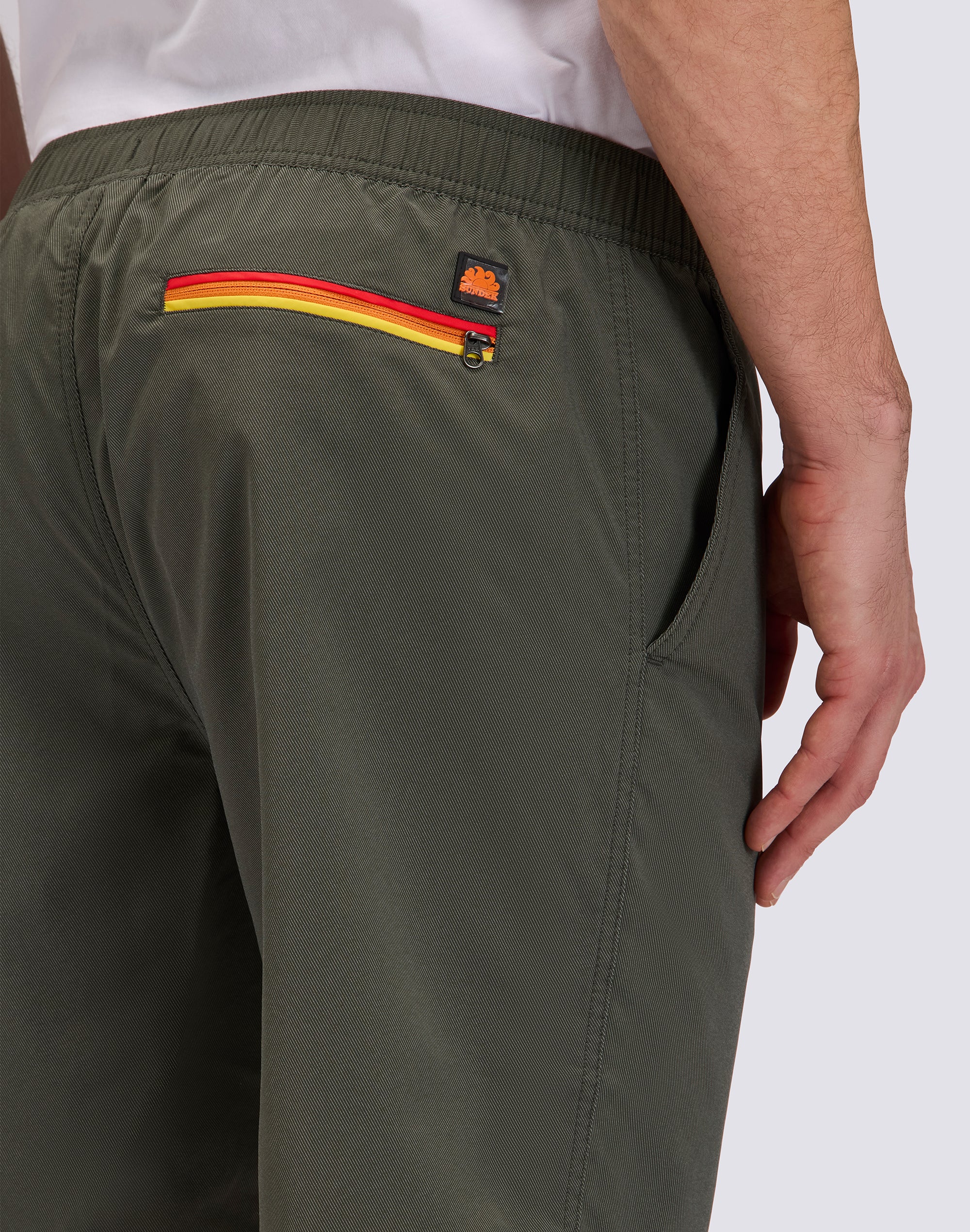 CARGO SHORTS IN QUICK DRY FABRIC - Image 4