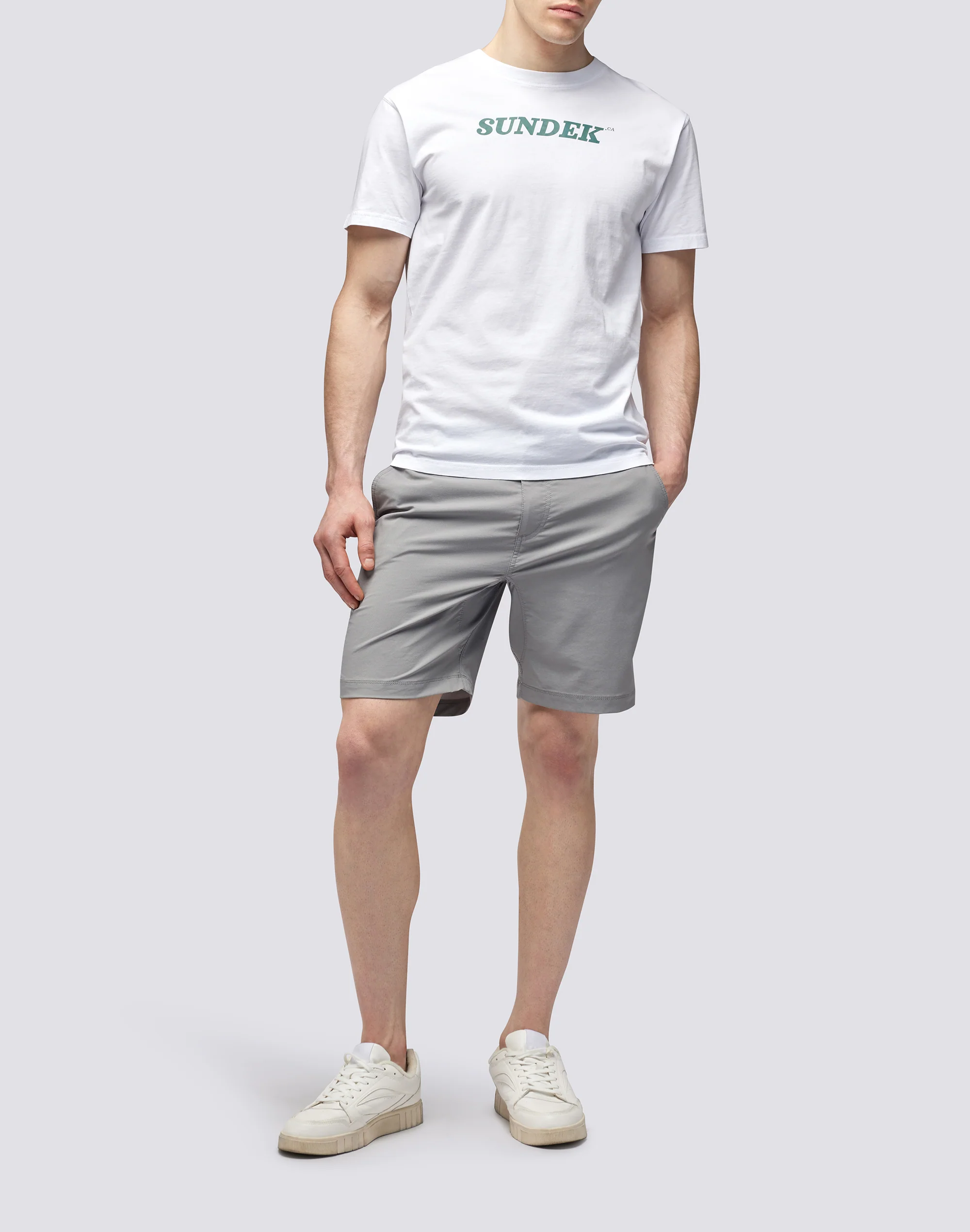 WALKSHORTS IN QUICK DRY FABRIC - Image 3