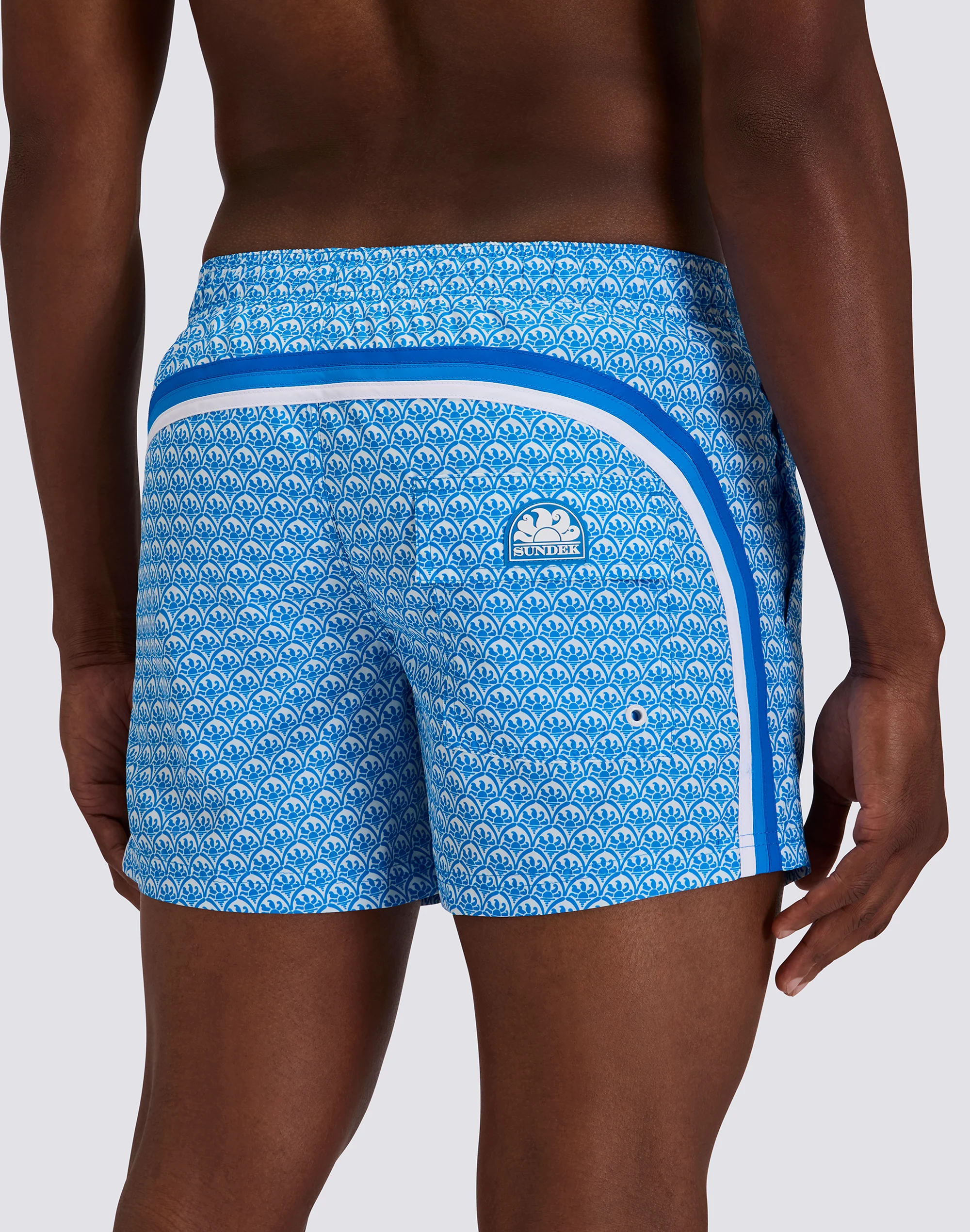 SHORT SWIMSHORTS WITH ELASTICATED WAIST REPREVE® RECYCLED POLYESTER WITH SUNSET MAIOLICA PRINT - Image 3