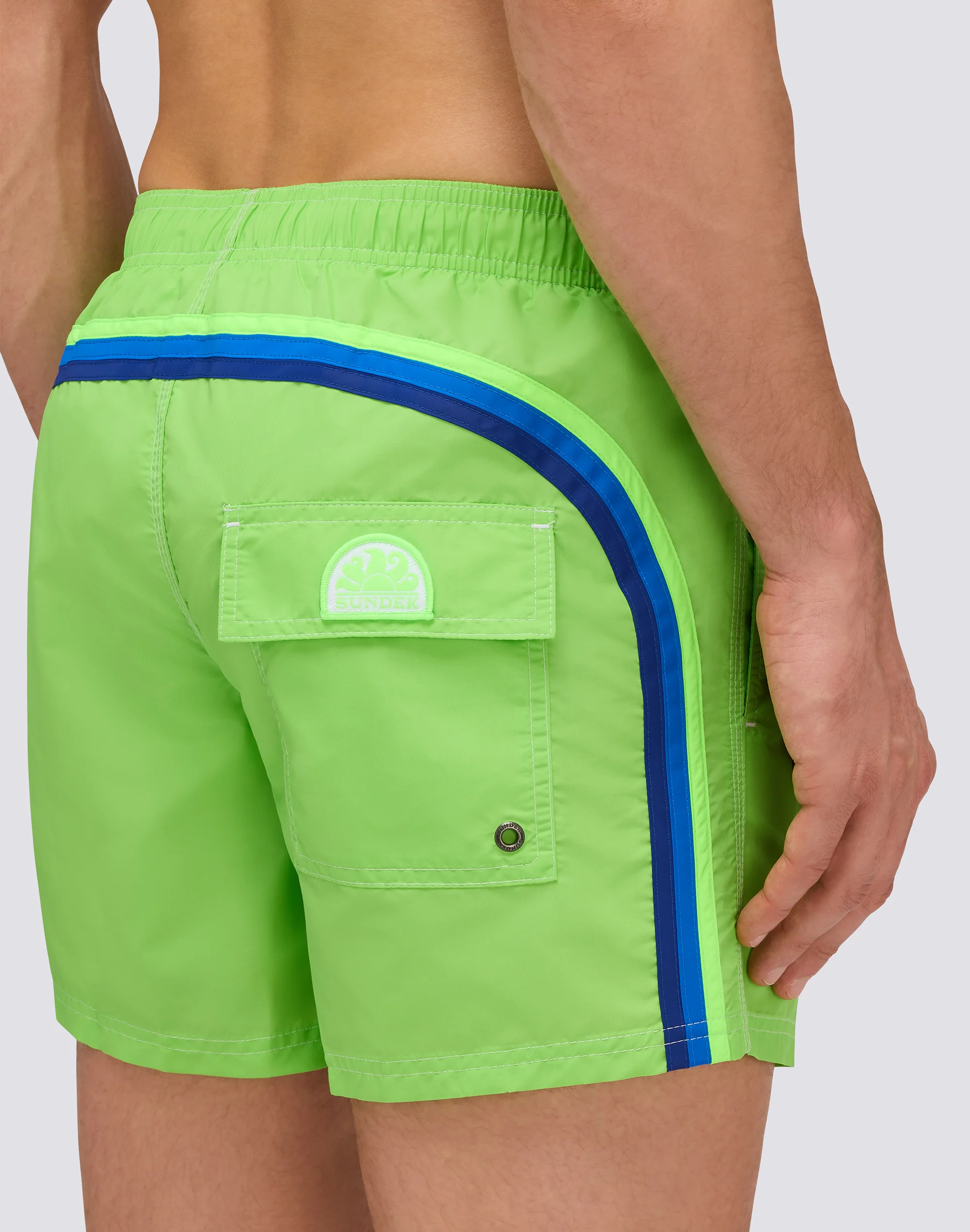 ICONIC TAFFETA MEN'S SHORT ELASTIC WAIST SWIMSHORTS - Image 3