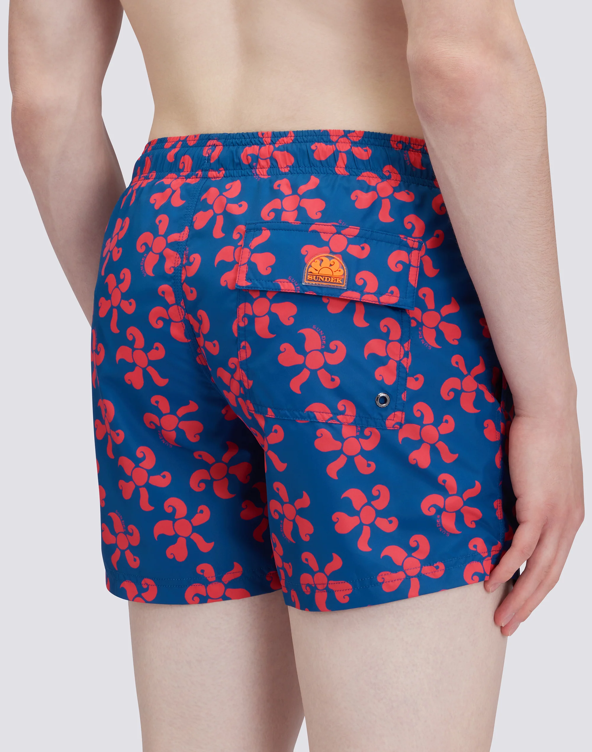 RECYCLED POLY SHORT SWIMSHORTS WITH ELASTIC WAIST PLANET SUMMER PRINT - Image 3